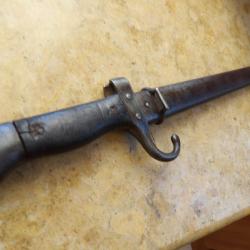 baionnette Berthier mod 1892 quillon non coup&eacute; N&deg; diff&eacute;rent fourreau