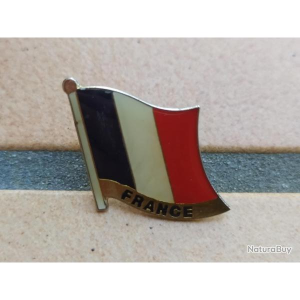 PINS DRAPEAU FRANCAIS BLEU BLANC ROUGE