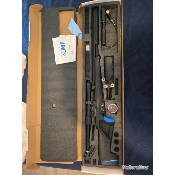 Pack Stoeger PCP XM1 S4 Suppressor avec lunette + Swiss Arms SA-24 Taurus PT24/7 m�tal CO2 4.5mmBB'
