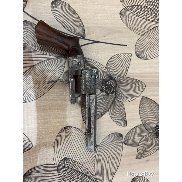 Revolver lefaucheux