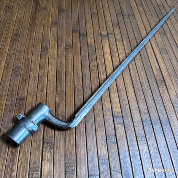 BA�ONNETTE TYPE 1822 FRANCE REGLEMENTAIRE AVEC SES POIN�ONS