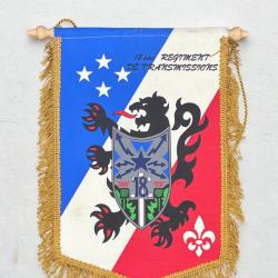 (107.008) Fanion du 18e R&eacute;giment de Transmissions