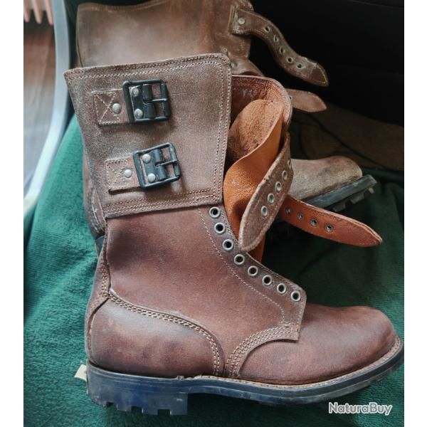 Rangers cuir marron AFN -Arm�e francaise -p�riode Indochine Algerie