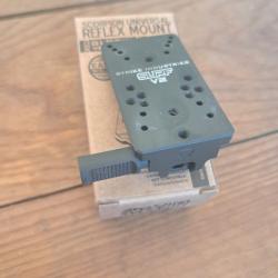 Plaque de montage Strike Industries Scorpion Universal Reflex Mount pour GLOCK (G-SURF)