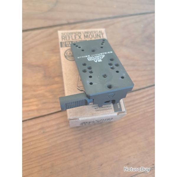 Plaque de montage Strike Industries Scorpion Universal Reflex Mount pour GLOCK (G-SURF)