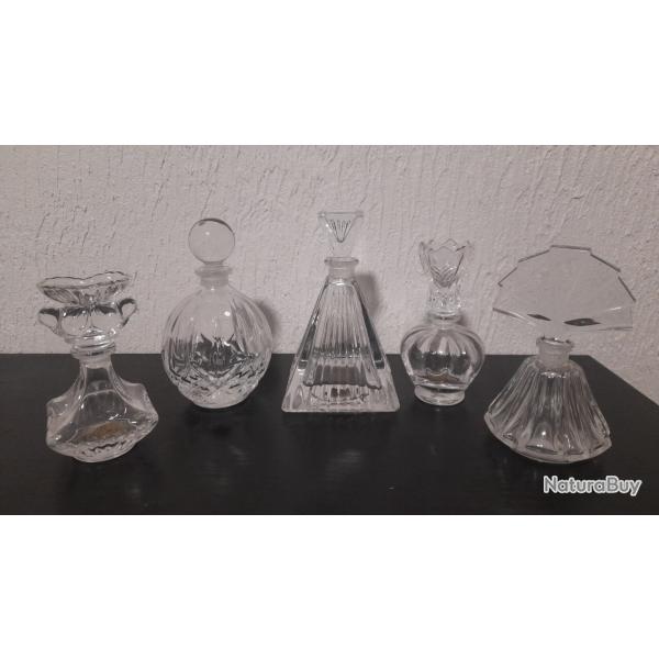 5 anciens flacons parfum cristal
