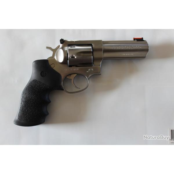 Revolver Ruger GP100 canon de 4" calibre 357 magnum poign�� Hogue d'occasion en bon �tat