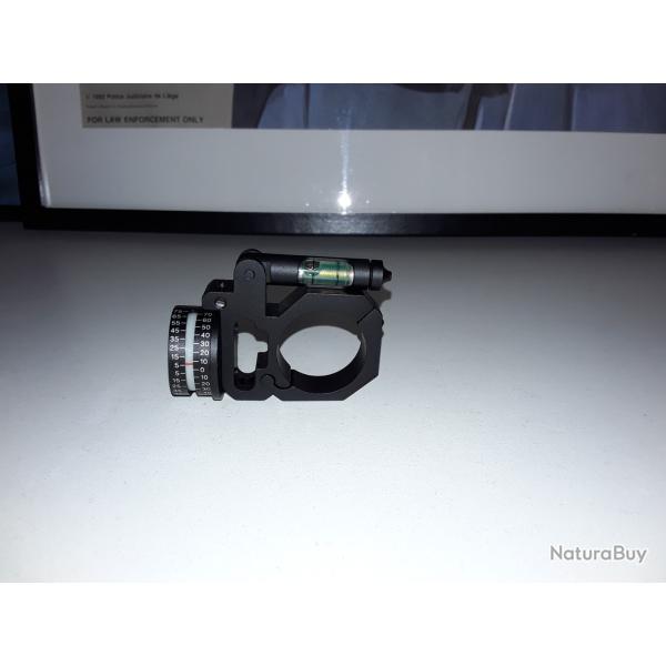 Inclinom�tre niveau pivotant neuf.