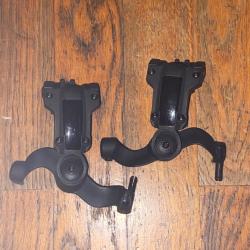 Bras pour casque &eacute;lectronique