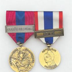 (14.010) Montage M&eacute;daille de la D&eacute;fense Nationale + M&eacute;daille Protection Militaire du Territoire