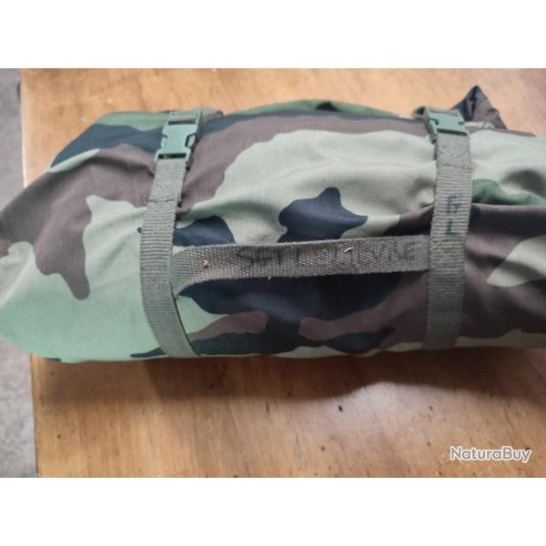 Sur sac de couchage