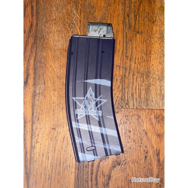 Chargeur co2 pour Crossman R1 DPMS MPW et d�riv�s