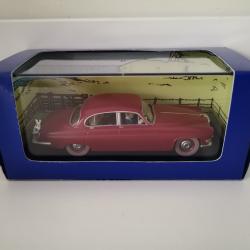 La Jaguar du Docteur M&uuml;ller de l'Ile Noire Tintin 1/43 neuve