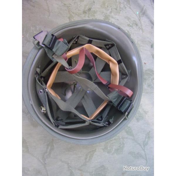 reproduction de casque militaire