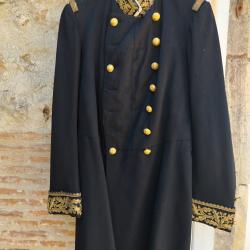 Uniforme militaire de g&eacute;n&eacute;ral