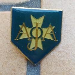 PINS BLASON CLUB FOOTBALL  A J AUXERRE