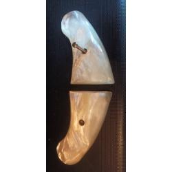 Plaquettes imitation nacre pour revolver colt