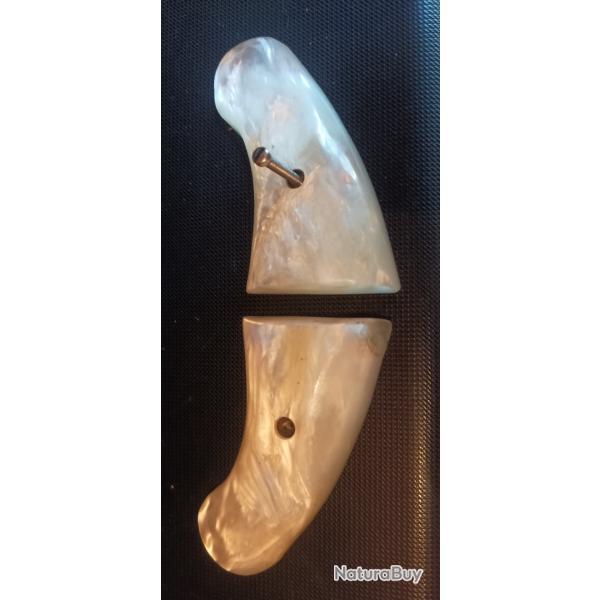 Plaquettes imitation nacre pour revolver colt
