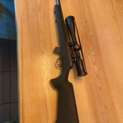 Cz 457 varmint synth&eacute;tique 22lr avec lunette HAWKE 6x24x44