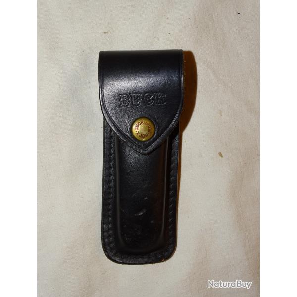 Etui en cuir BUCK 110