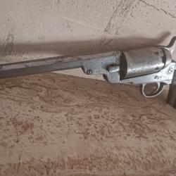 Magnifique revolver a poudre noire type Colt 1851 Clement Cal 36 fonctionnelle mais a restaurer