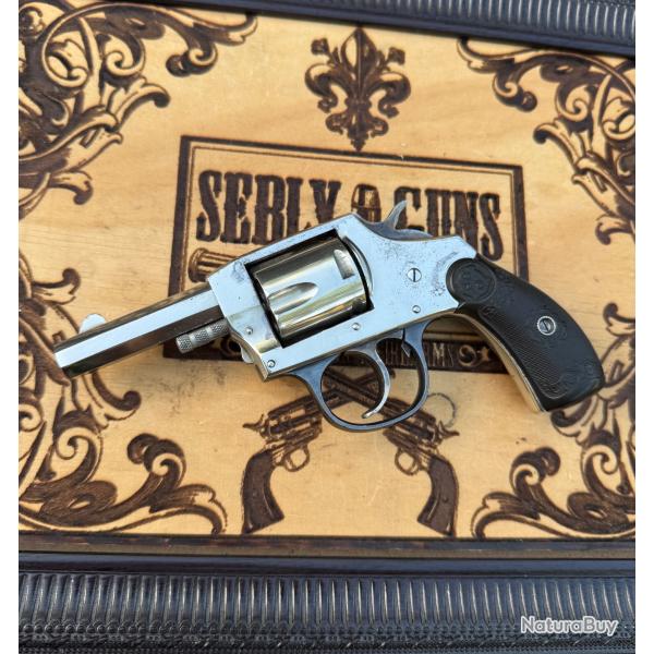 Joli Iver Johnson � .32 S&W LONG !