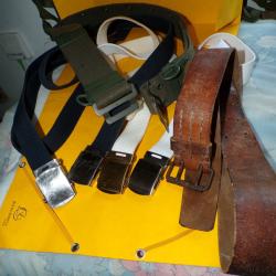 LOT DE CEINTURES , LE CEINTURON FAMAS EST NEUF , LE RESTE OCCASION ,  ETAT VOIR PHOTO . POUR TOUT RE