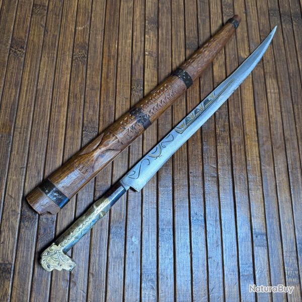 GRAND POIGNARD ORIENTAL FLISSA FOURREAU BOIS SCULPT�