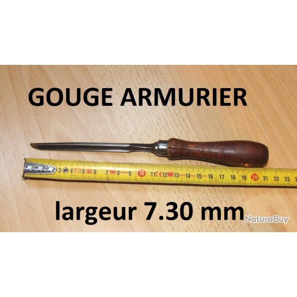 GOUGE ARMURIER largeur 7.30 mm - VENDU PAR JEPERCUTE (D23B1131)