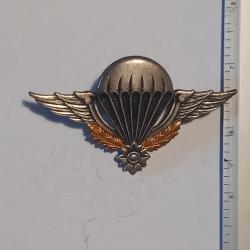 Brevet de parachutiste de l'arm&eacute;e du Cambodge