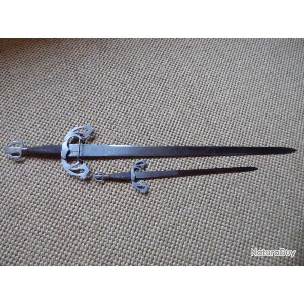 R�plique de deux �p�es "TIZONA DEL CID" toledo