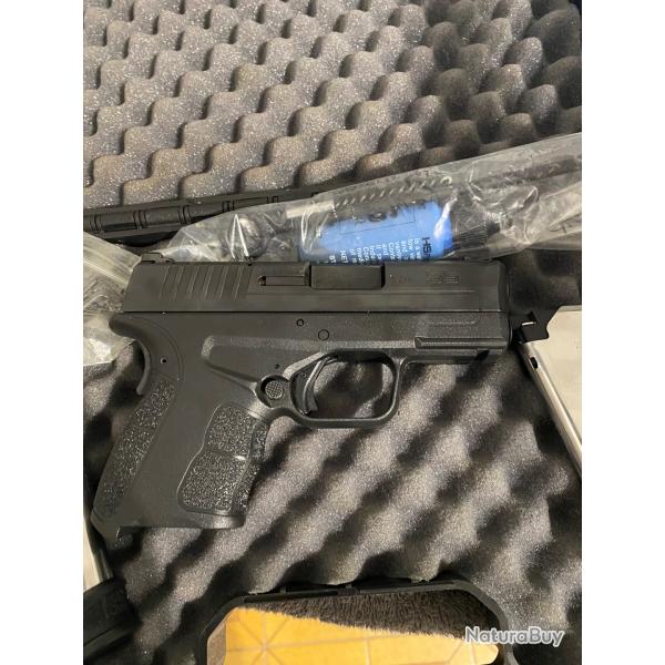Bonjour je vends un pistolet