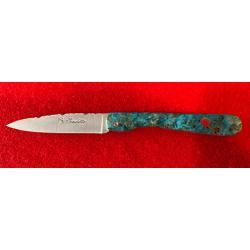 COUTEAU VENDETTA PAR LA COUTELLERIE LE SABOT : MANCHE PEUPLIER STABILIS&Eacute; TURQUOISE ET MOSA&Iuml;QUE.
