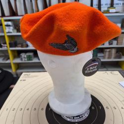 B&Eacute;RET ORANGE B&Eacute;CASSE