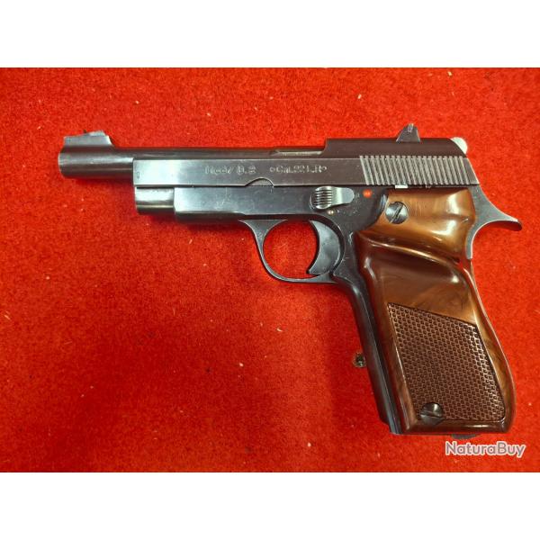 UNIQUE MOD : D2 CAL. 22 LR EN TRES BON ETAT + 1 CHARGEUR SUPPLEMENTAIRE