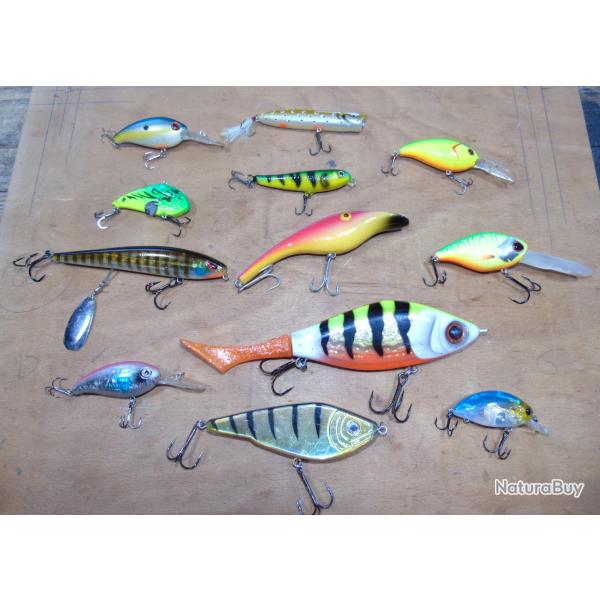 LOT DE 12 LEURRES DE SURFACE GUNKI DEX P�CHE AU CARNASSIERS