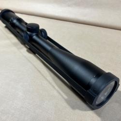 Lunette Hawke Vantage 6-24x44 SF 1/4 MOA