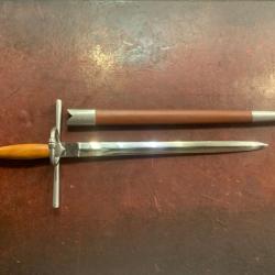 reproduction de dague main gauche style XVI &egrave;me si&egrave;cle