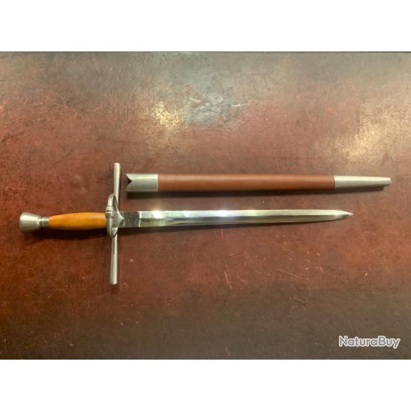 reproduction de dague main gauche style XVI �me si�cle