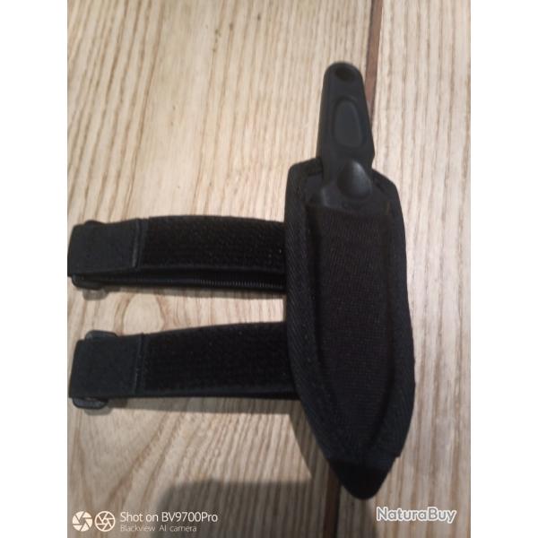 couteau de botte   CRKT Sting