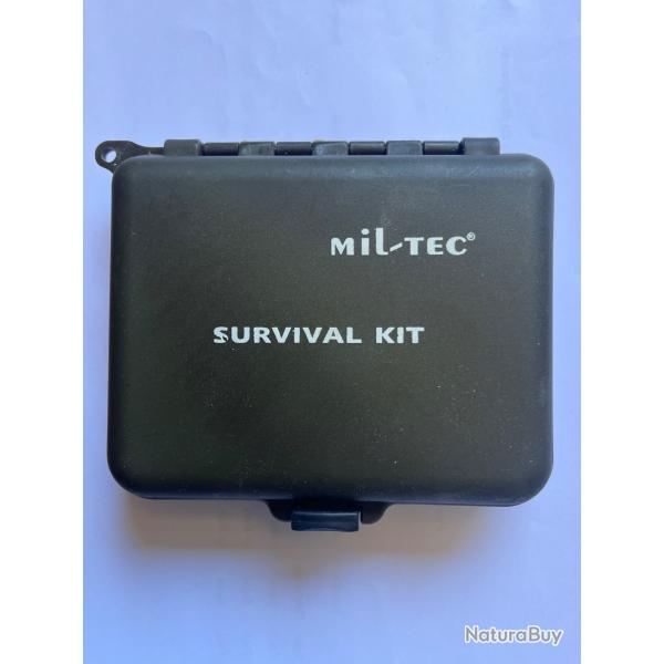 Petit kit dans sa boite Mil-Tec