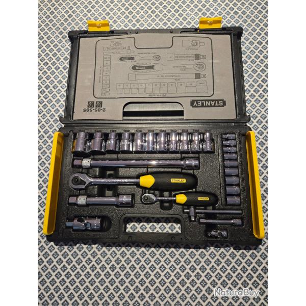 Coffret Stanley 1/4" et 1/2"