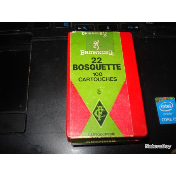 Ancienne boite Browning 22 Bosquette contenant encore 89 cartouches fonctionnelles.