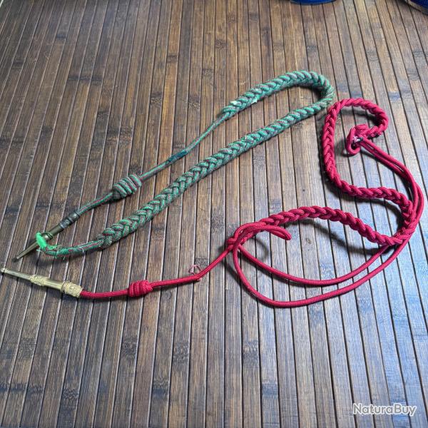 LOT DE DEUX FOURRAGERES - L�GION D'HONNEUR FERRET A LA GRENADE ENFLAMM�E ET CROIX DE GUERRE