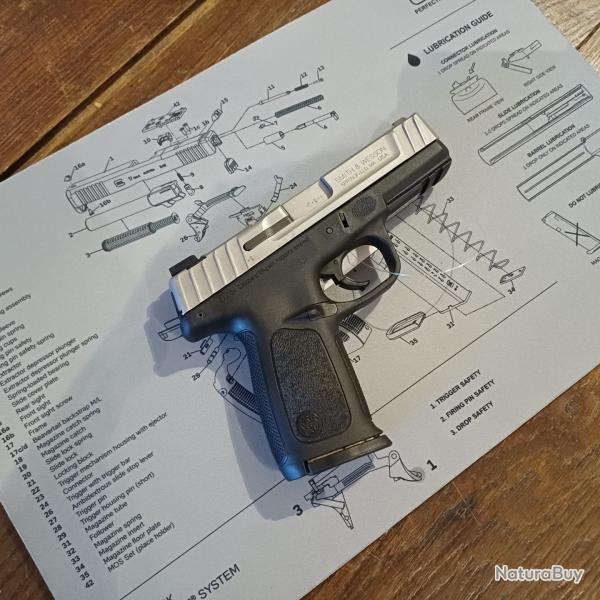 PISTOLET SMITH AND WESSON MODELE SD9VE CAL 9X19 CAT B