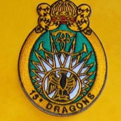 TISSU PATCH :  13&deg; REGIMENT DE DRAGONS PARACHUTISTES   , DIAMETRE 10 CM , BON ETAT VOIR PHOTO . POUR