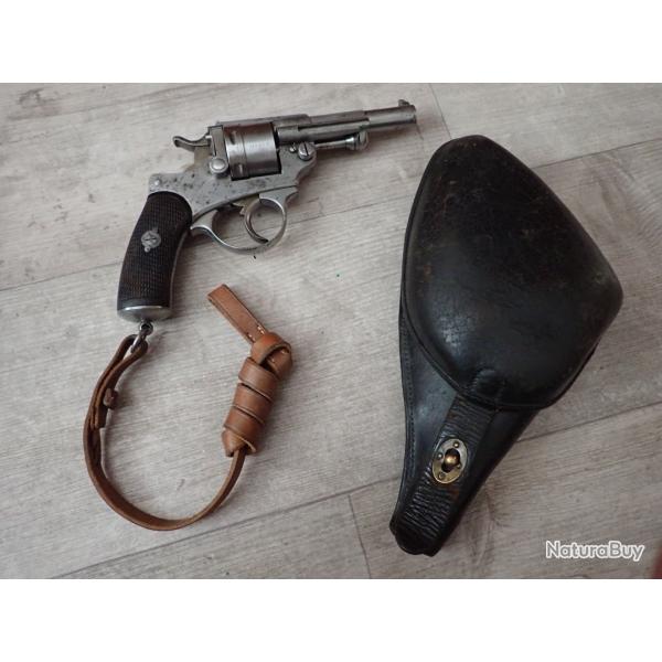 Revolver mod�le 1873, calibre 11mm 73, fabrication St Etienne en 1875 + Etui cuir