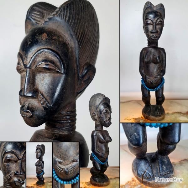 Belle statue Baoul� en bois massif, C�te d'Ivoire.
