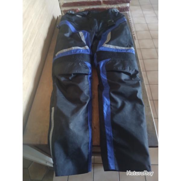 Pantalons de moto