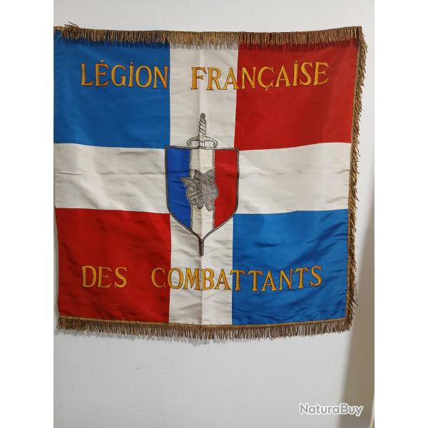 Drapeau legion francaise des combattants